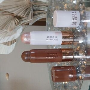 New Badgley Mischka Full Size Bronzer And Highlihter Duo Stick Set